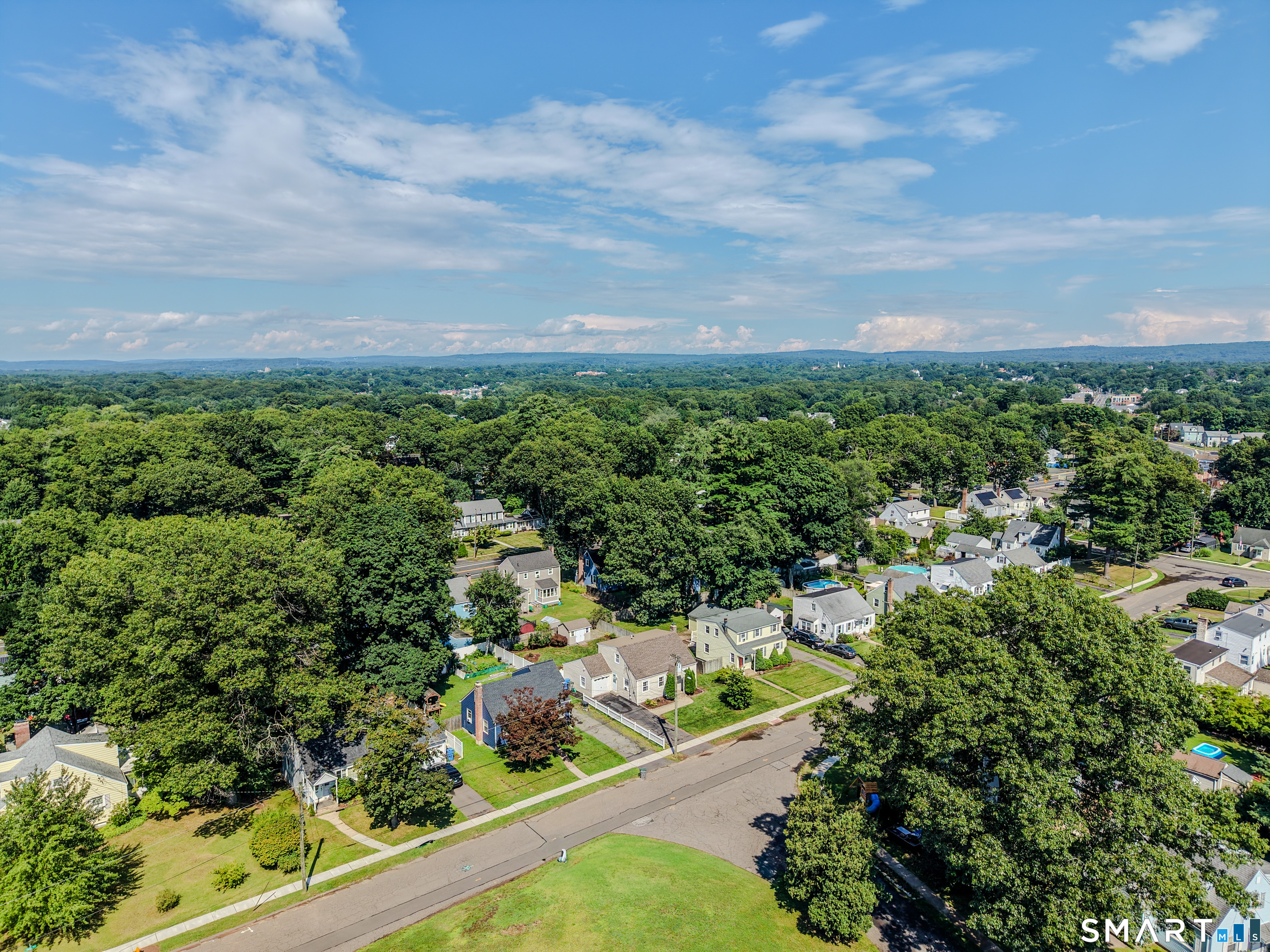 33 Chester Drive Manchester CT 06040