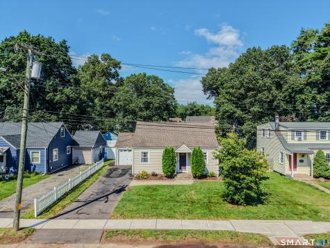 33 Chester Drive Manchester CT 06040