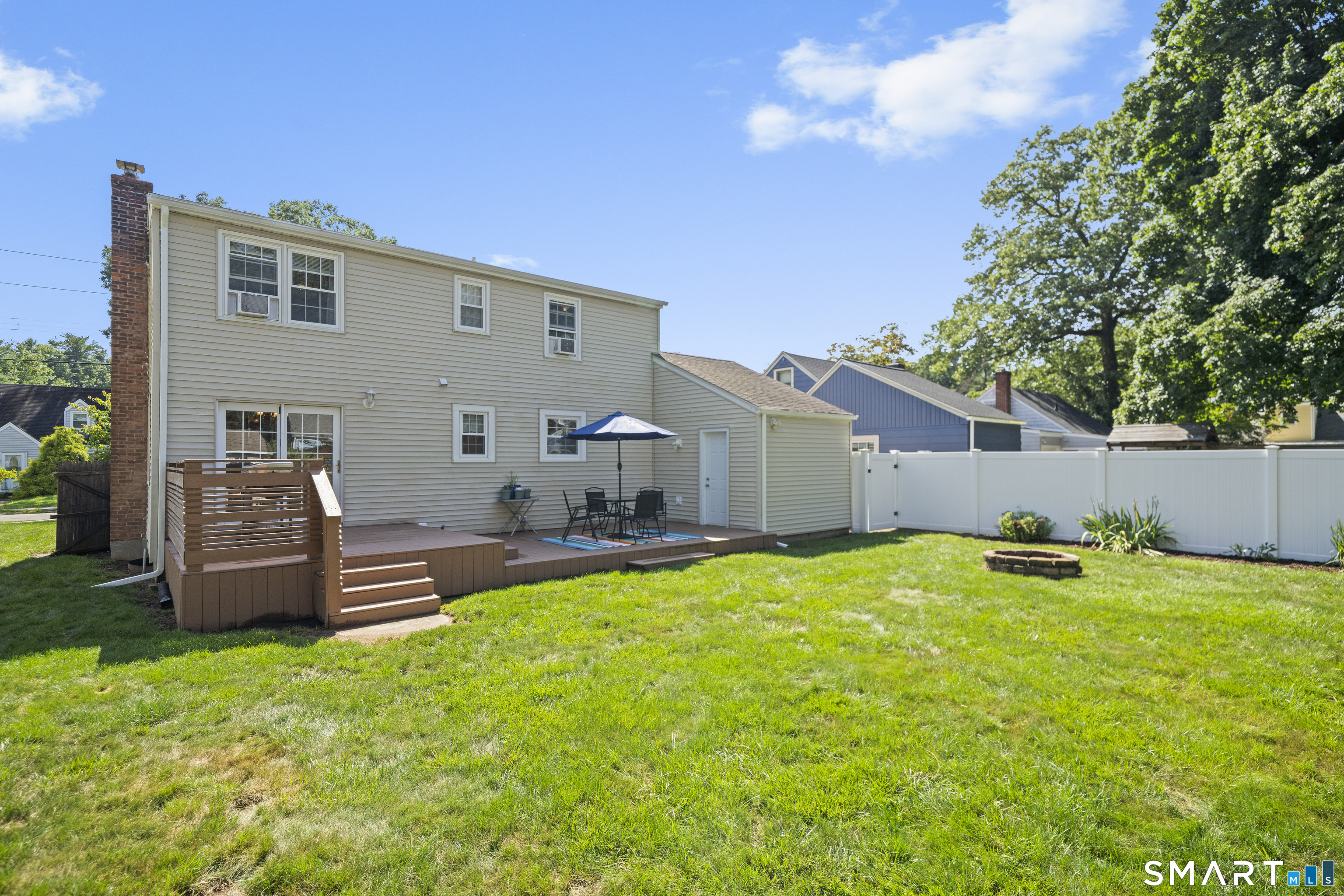 33 Chester Drive Manchester CT 06040