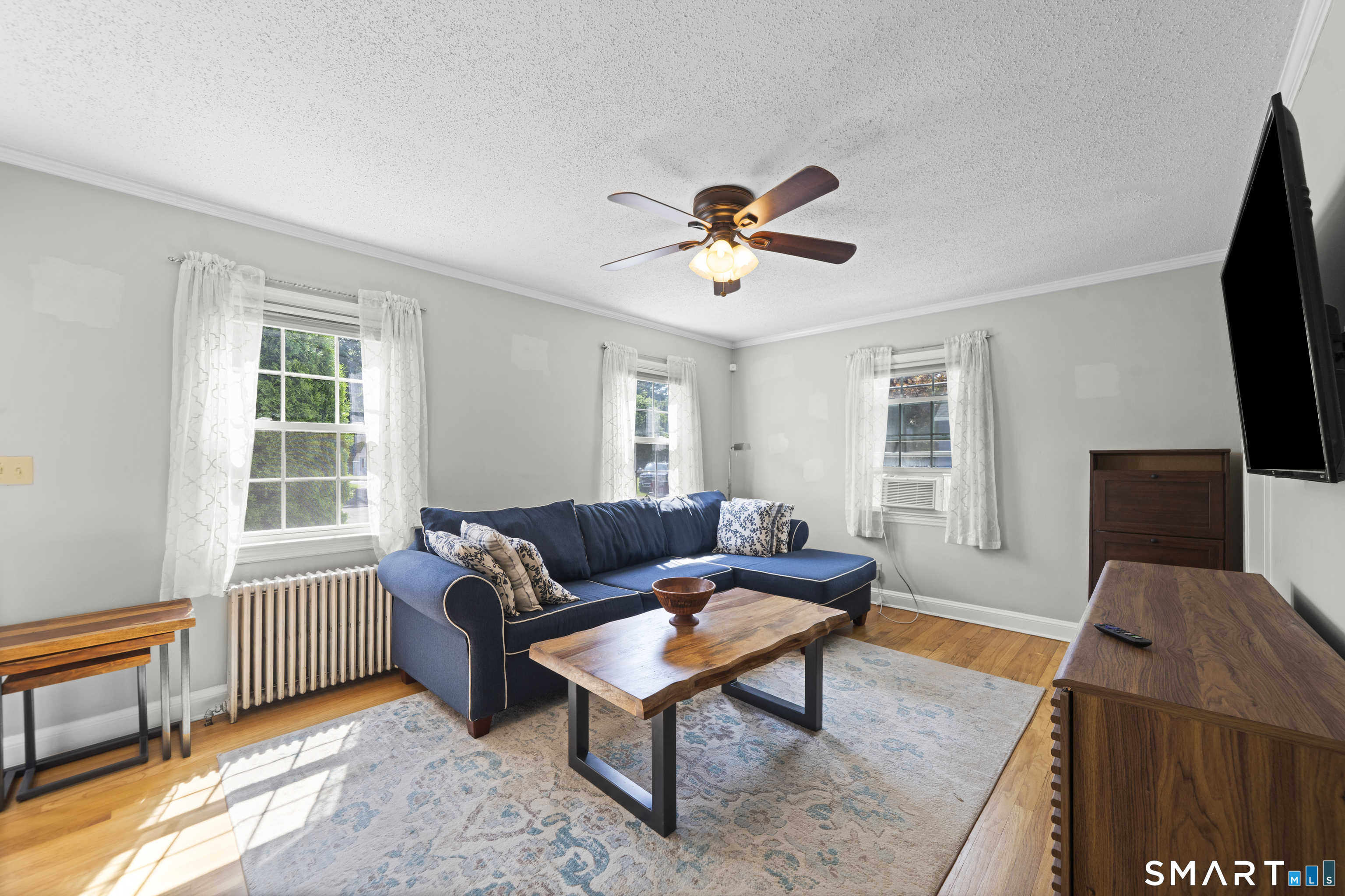 33 Chester Drive Manchester CT 06040