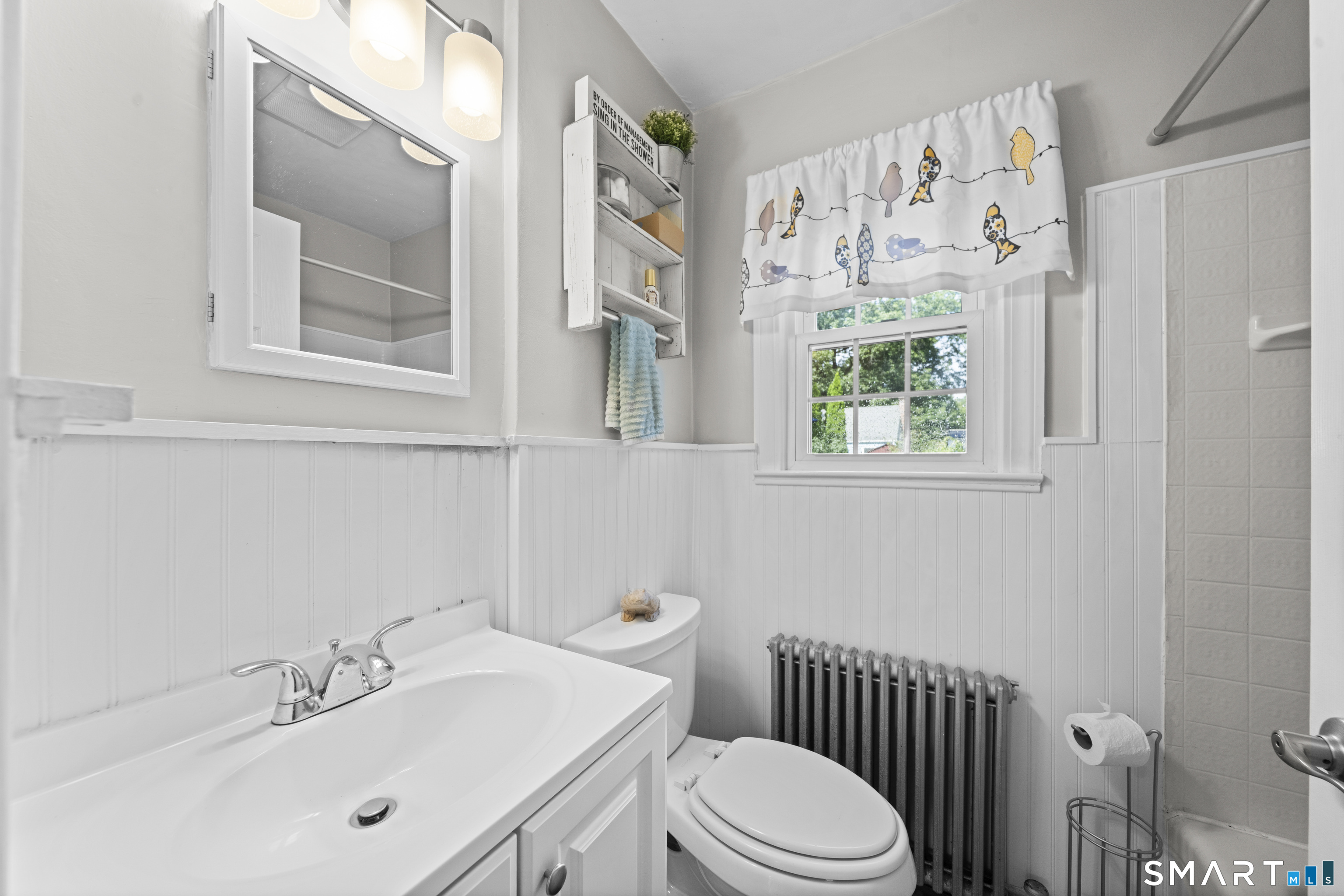 33 Chester Drive Manchester CT 06040