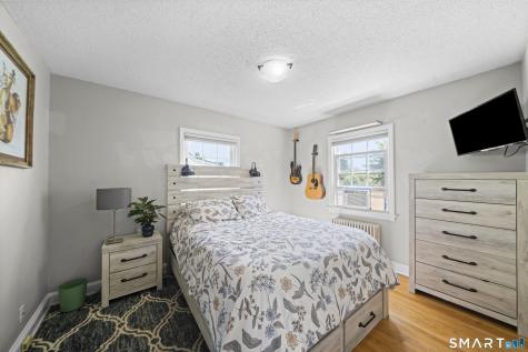 33 Chester Drive Manchester CT 06040