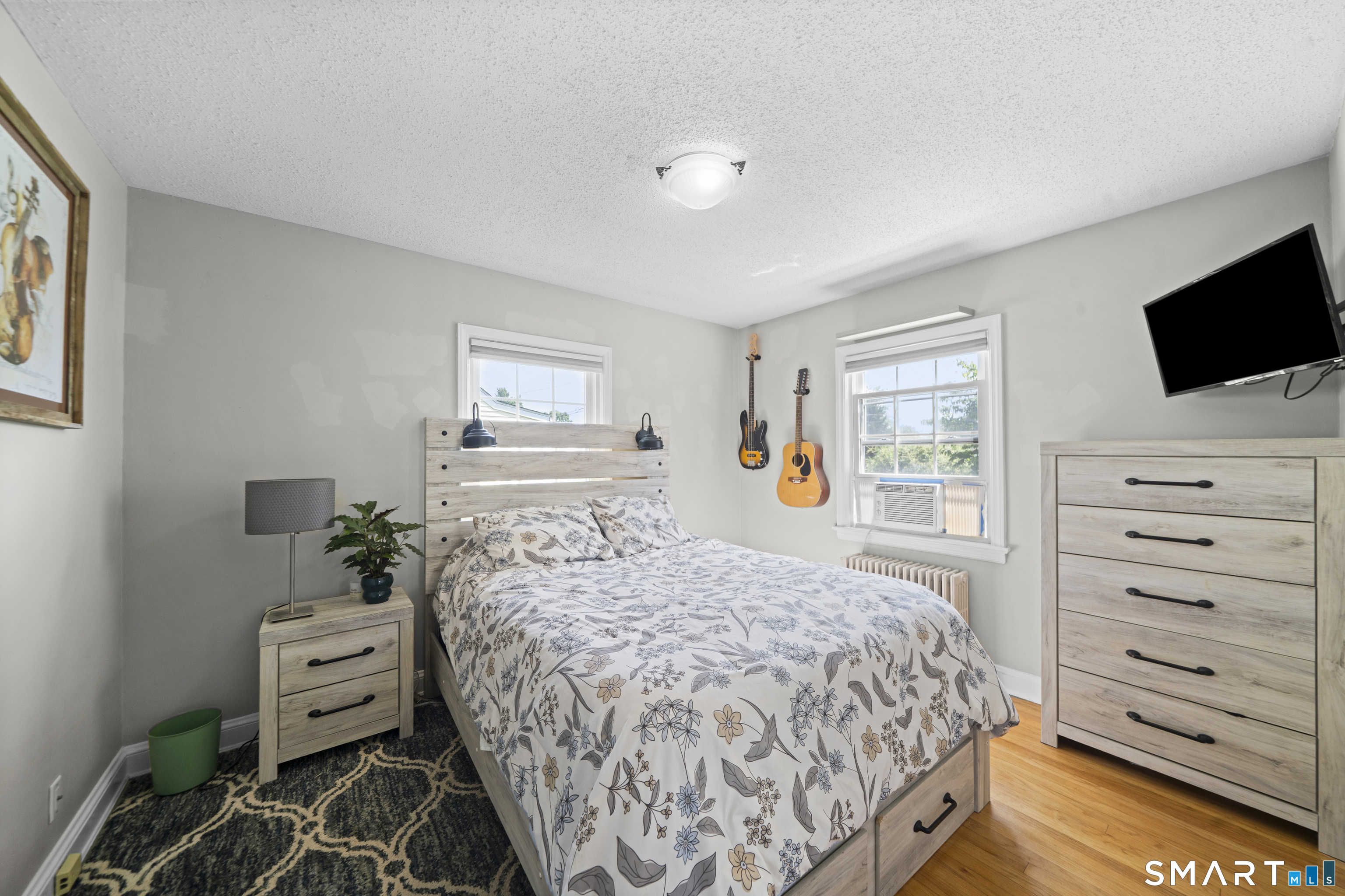 33 Chester Drive Manchester CT 06040
