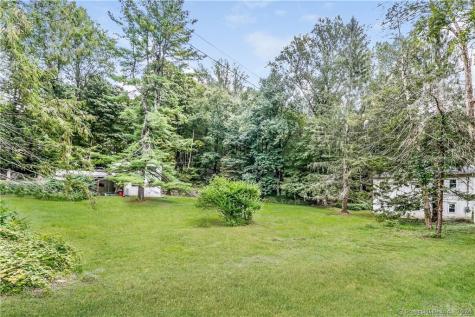 86 Pocahontas Road Redding CT 06896
