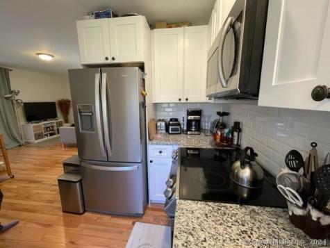 86 Pocahontas Road Redding CT 06896