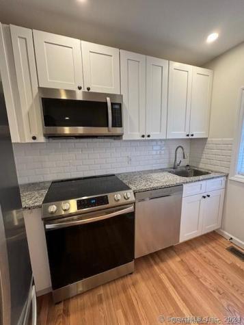 86 Pocahontas Road Redding CT 06896