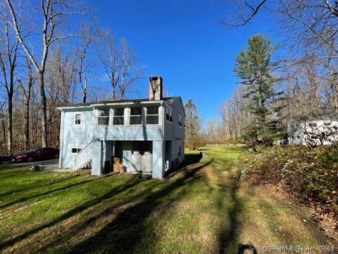 86 Pocahontas Road Redding CT 06896