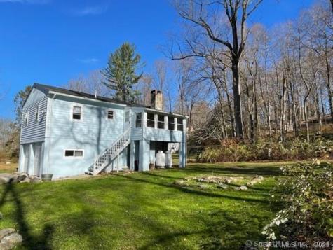 86 Pocahontas Road Redding CT 06896