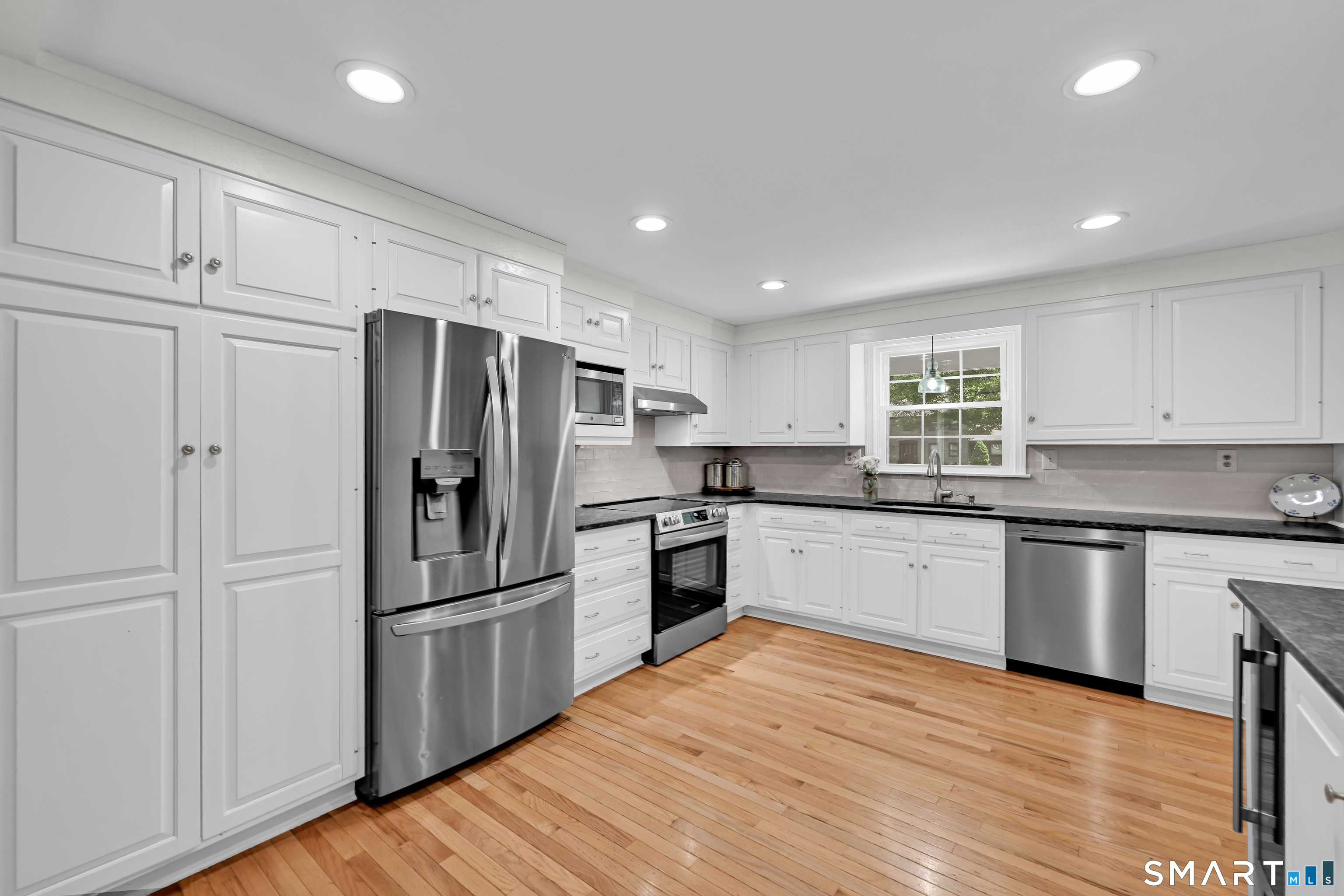 8 Ridge Road Burlington CT 06013