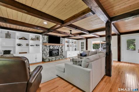 8 Ridge Road Burlington CT 06013