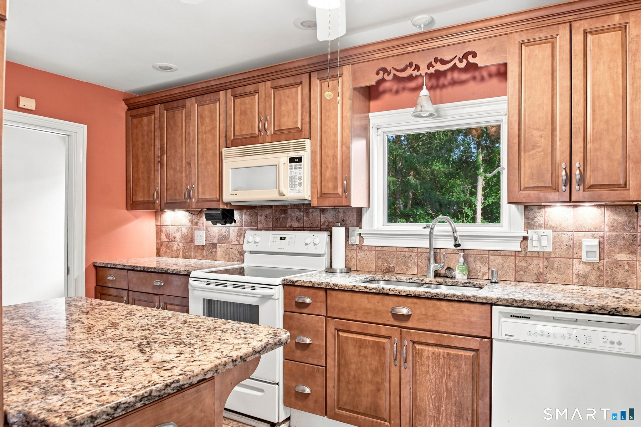 41 Ashland Street Windham CT 06226