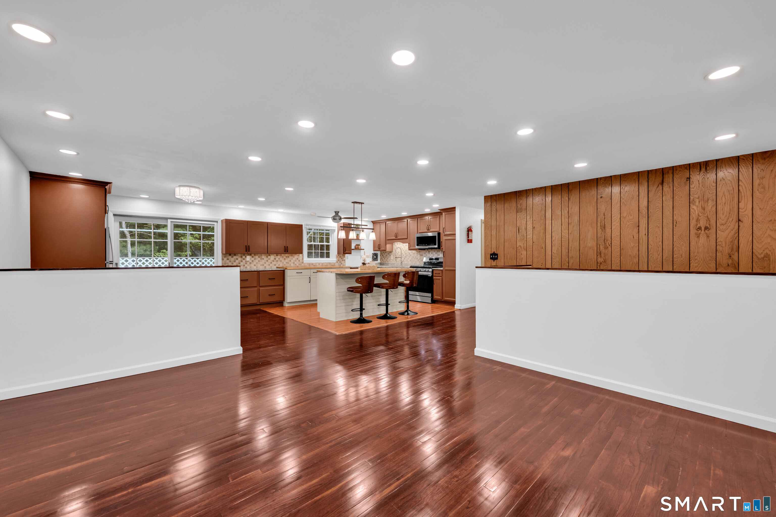 98 Old Meadow Plain Road Simsbury CT 06089