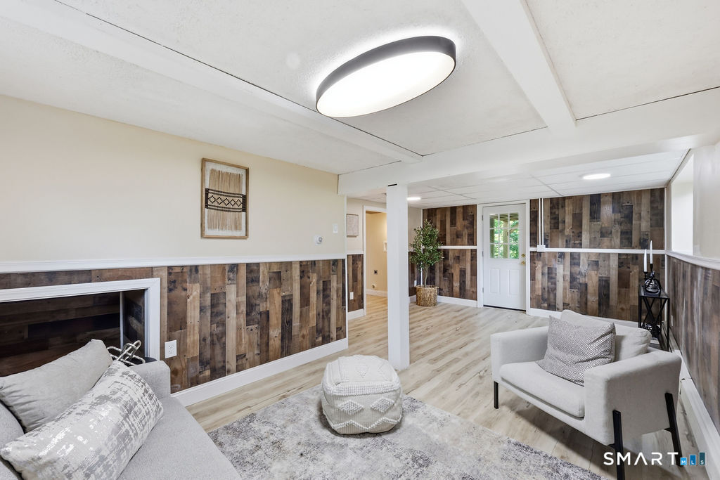 445 Lincoln Drive Cheshire CT 06410