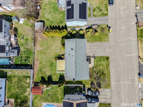 25 Greenview Drive Waterbury CT 06708