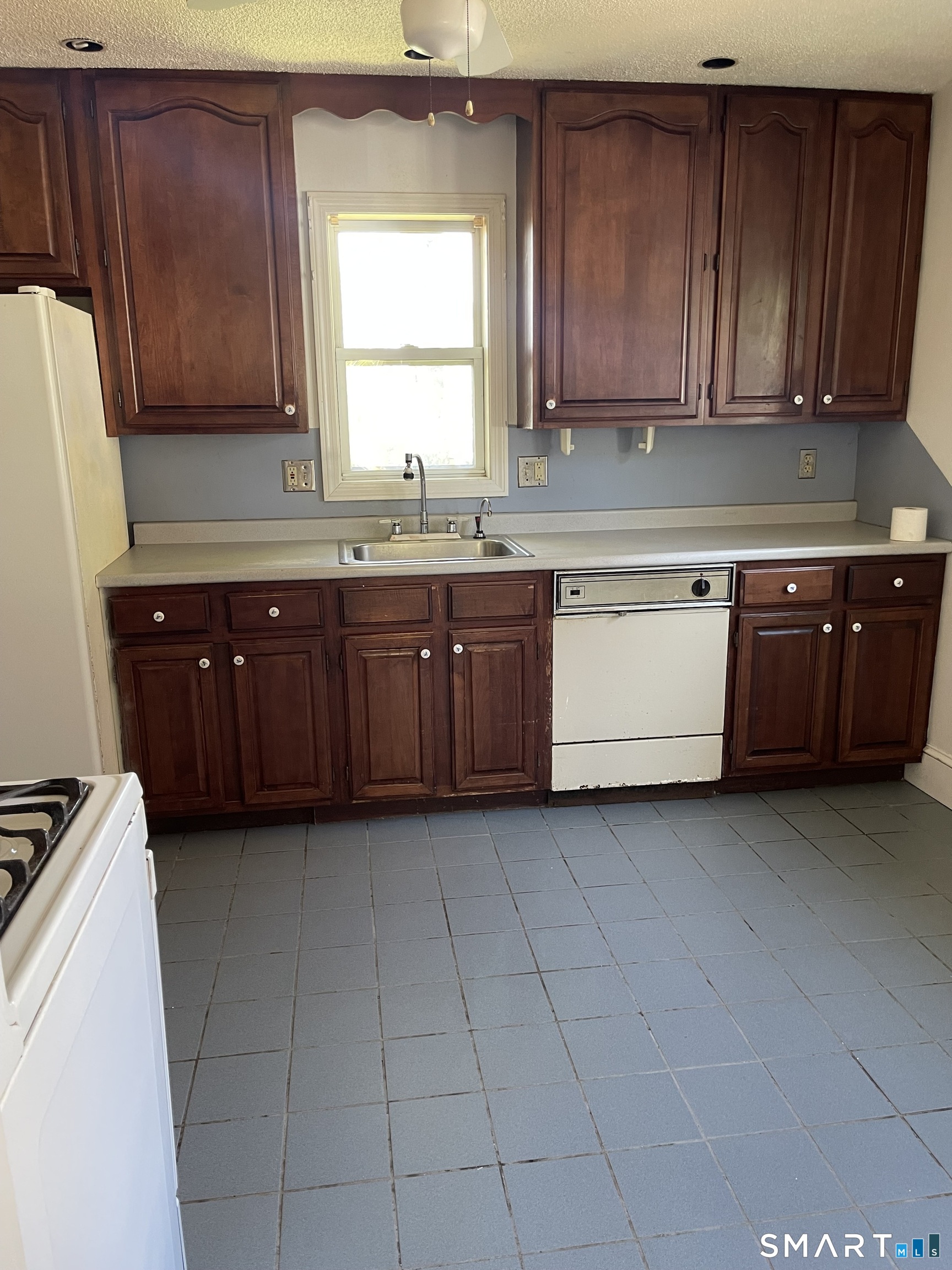 22 Carmel Street Hartford CT 06106