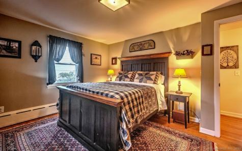 15 Walter Road Seymour CT 06483