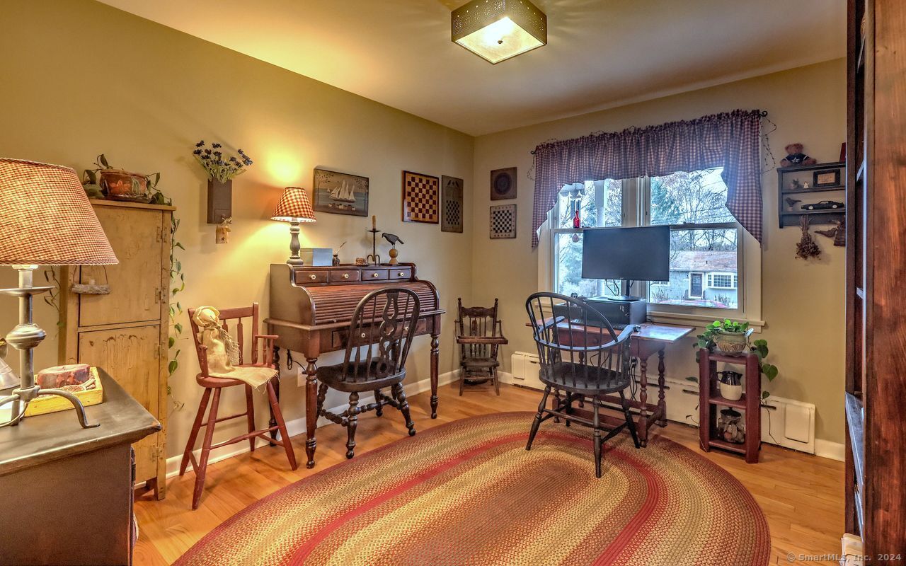 15 Walter Road Seymour CT 06483