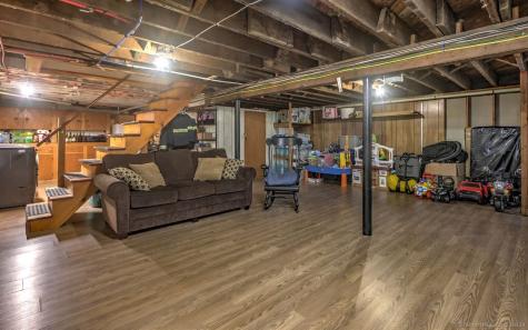 15 Walter Road Seymour CT 06483