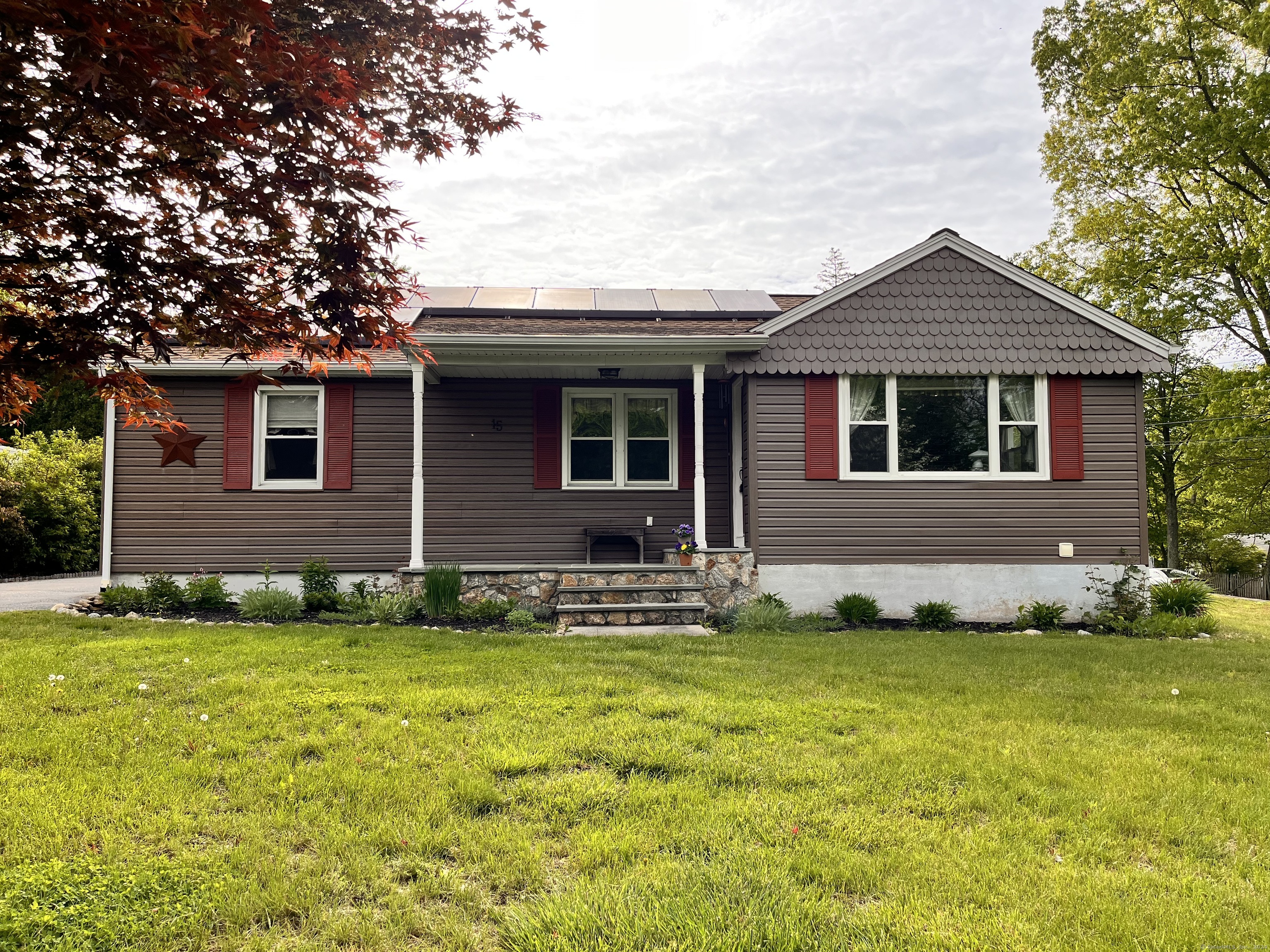 15 Walter Road Seymour CT 06483