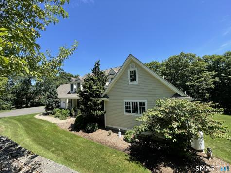 29 Jackson Hill Road Middlefield CT 06455