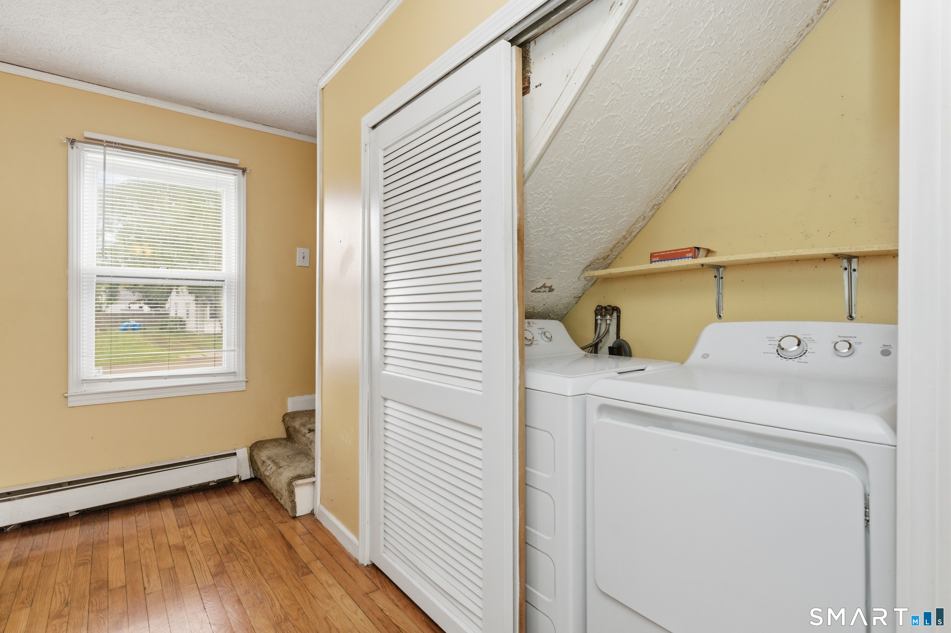 69 Sunnyreach Drive East Hartford CT 06118