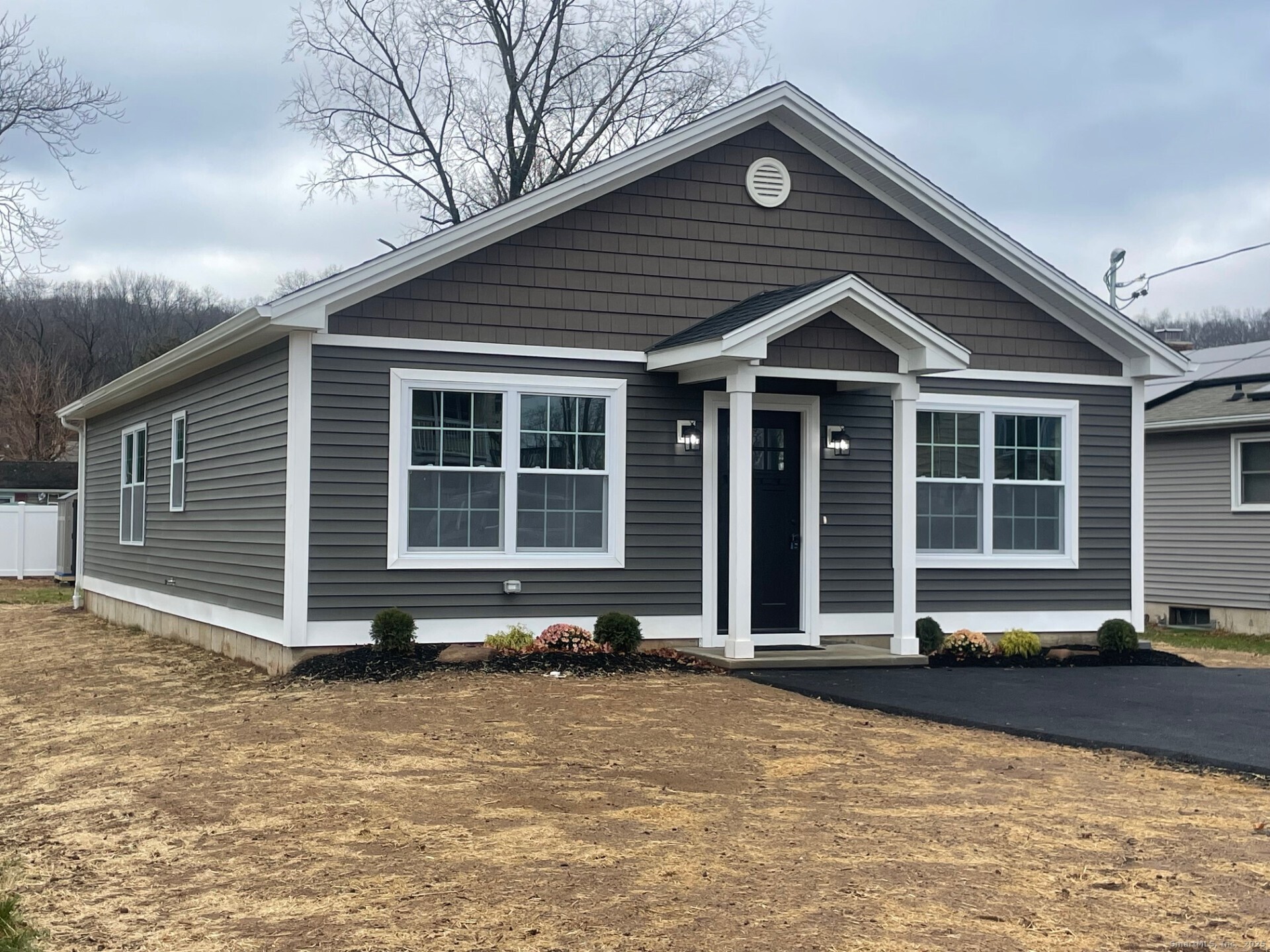 140 Lake Avenue Bristol CT 06010