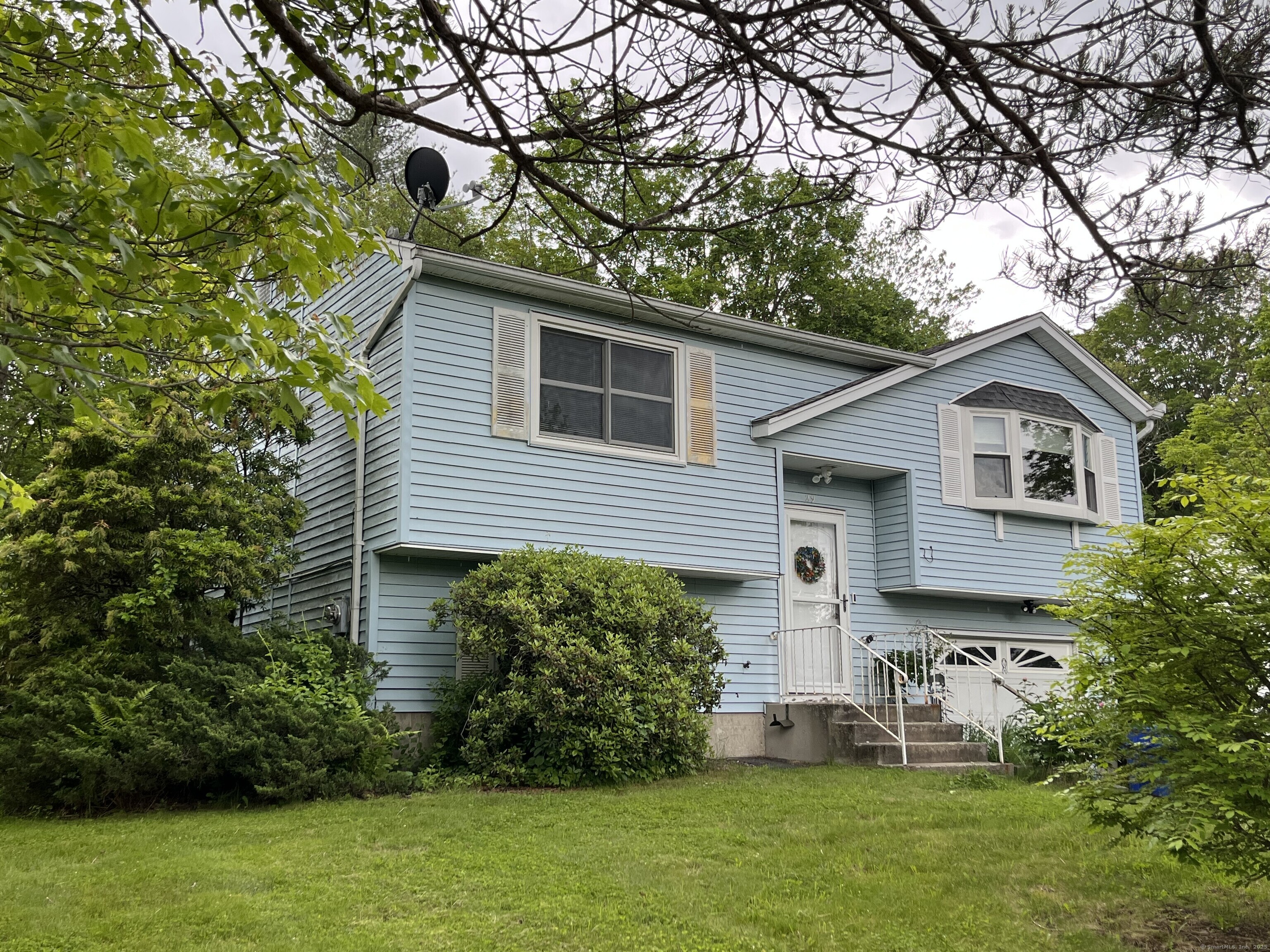 29 Cobblestone Court Torrington CT 06790