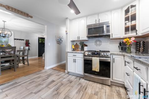 4 Nicholas Drive East Haven CT 06512