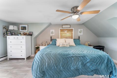 4 Nicholas Drive East Haven CT 06512