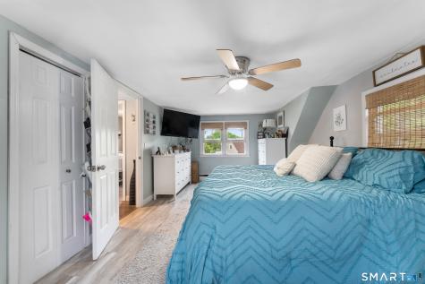 4 Nicholas Drive East Haven CT 06512