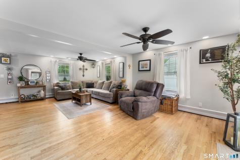 4 Nicholas Drive East Haven CT 06512