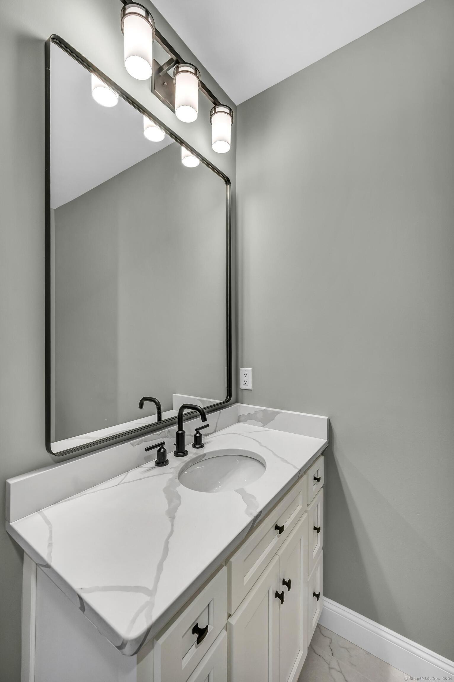 105 (Option B) Crosby Road Glastonbury CT 06033