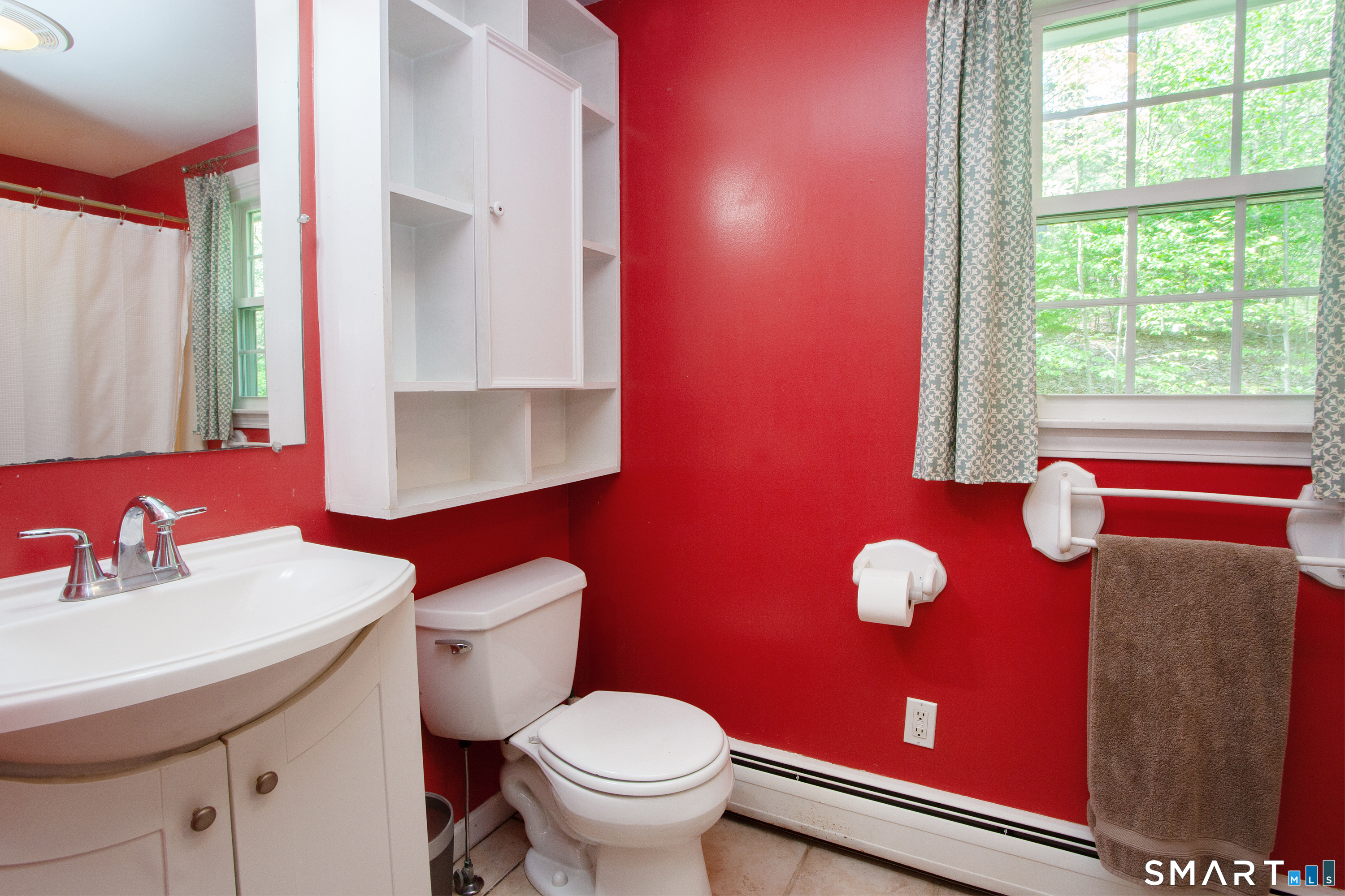 21 Woodland Drive Canton CT 06019