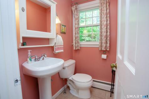 21 Woodland Drive Canton CT 06019