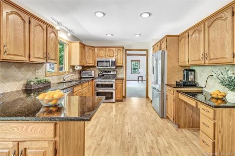15 Gristmill Lane Shelton CT 06484