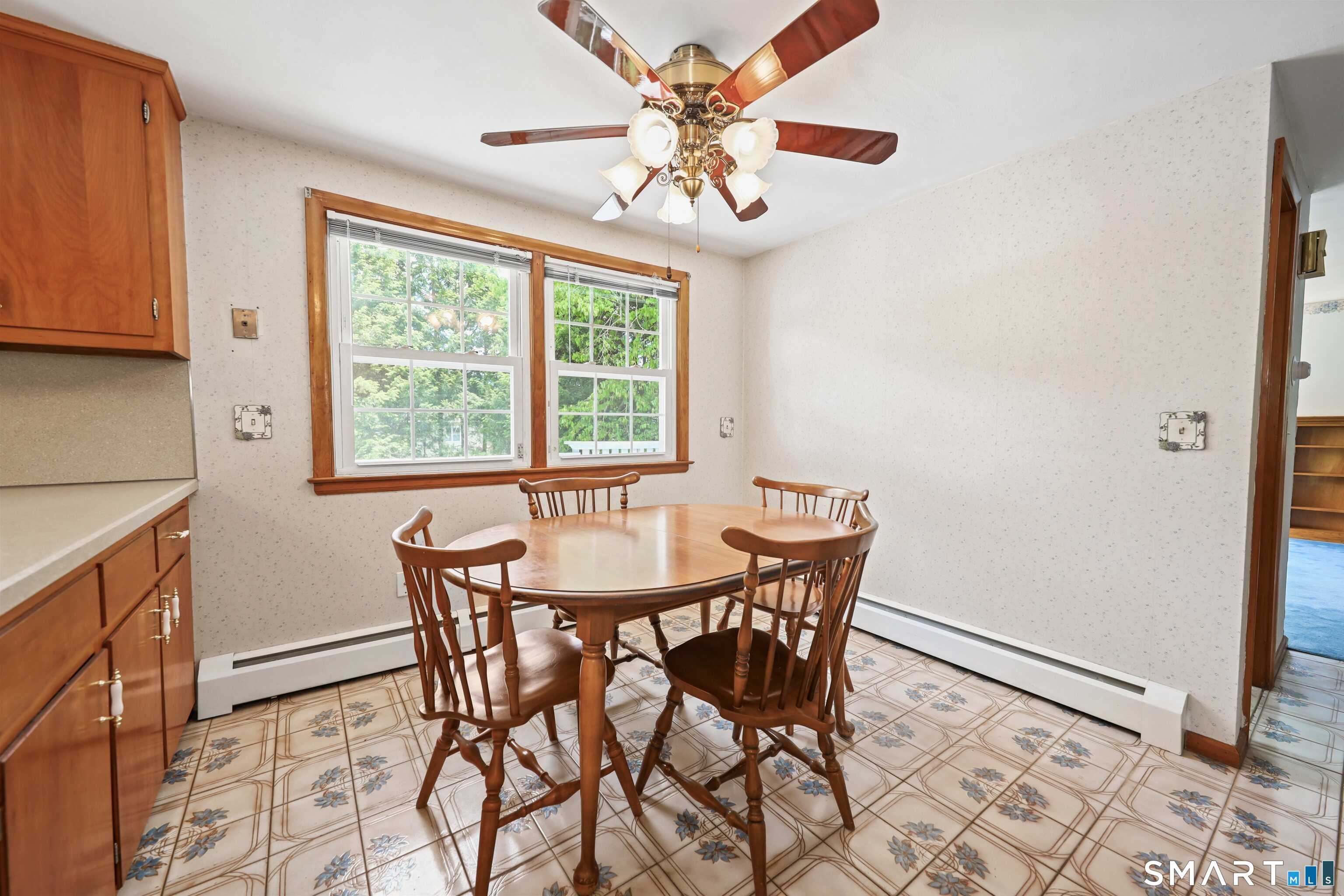 32 Loveland Lane Bristol CT 06010