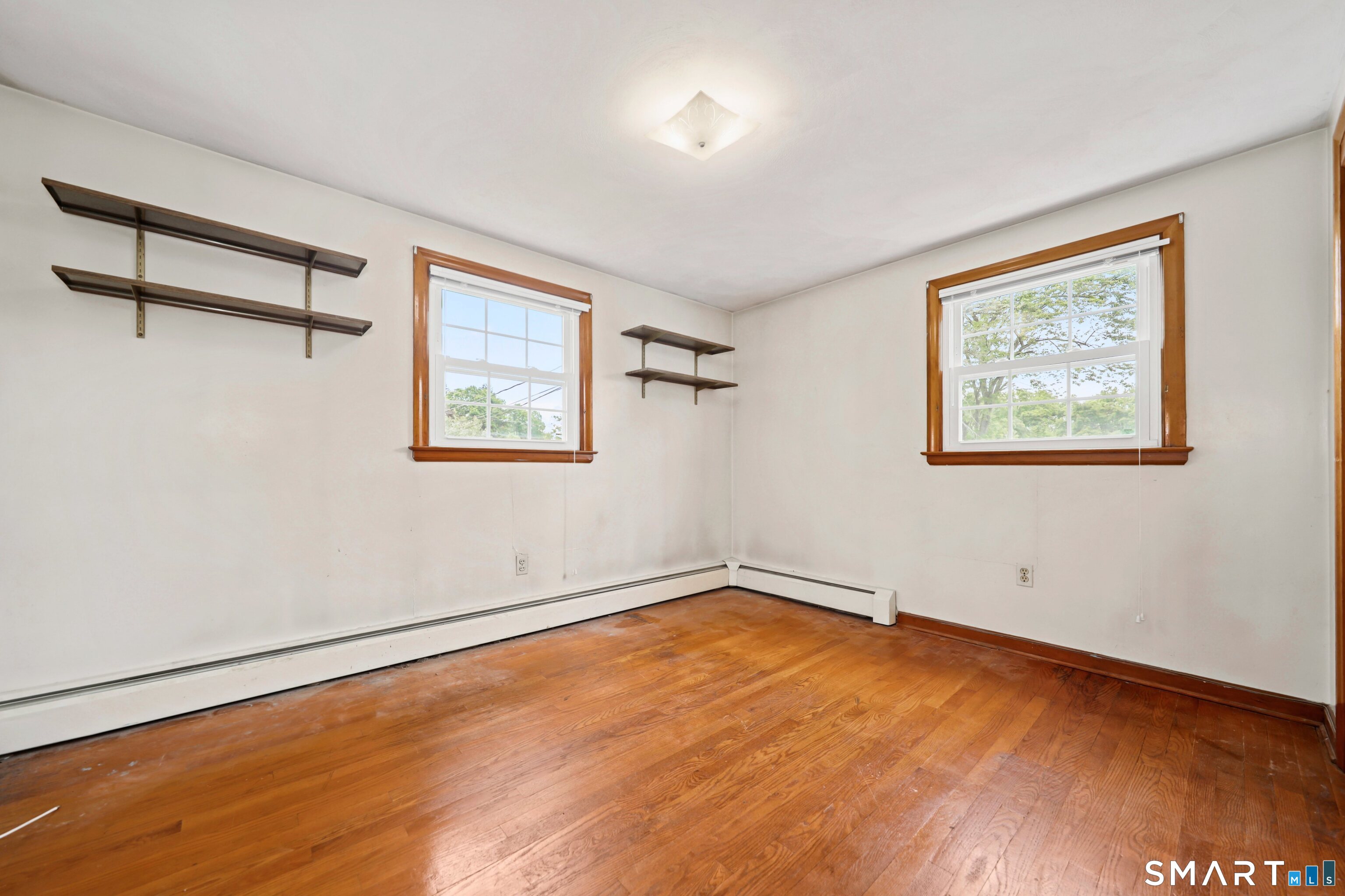 32 Loveland Lane Bristol CT 06010