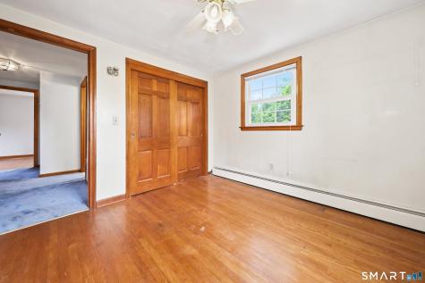 32 Loveland Lane Bristol CT 06010