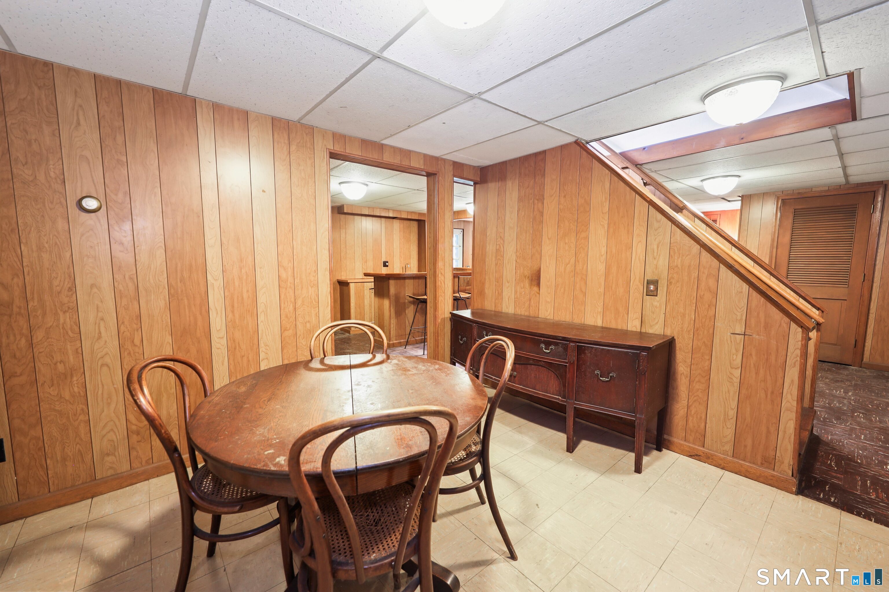 32 Loveland Lane Bristol CT 06010