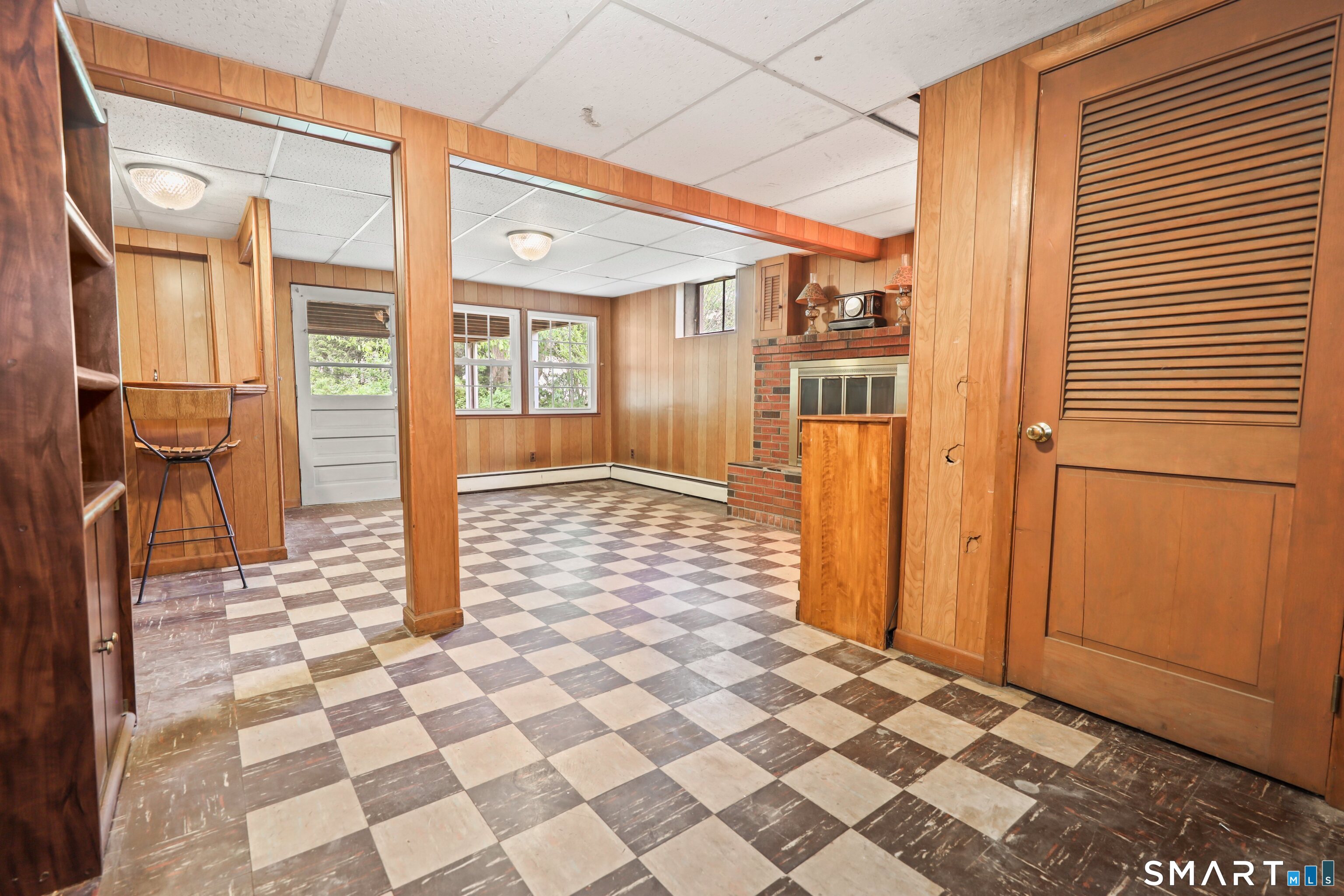 32 Loveland Lane Bristol CT 06010