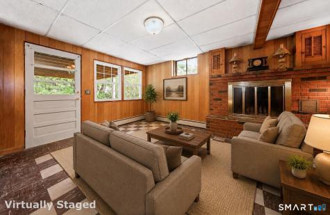 32 Loveland Lane Bristol CT 06010