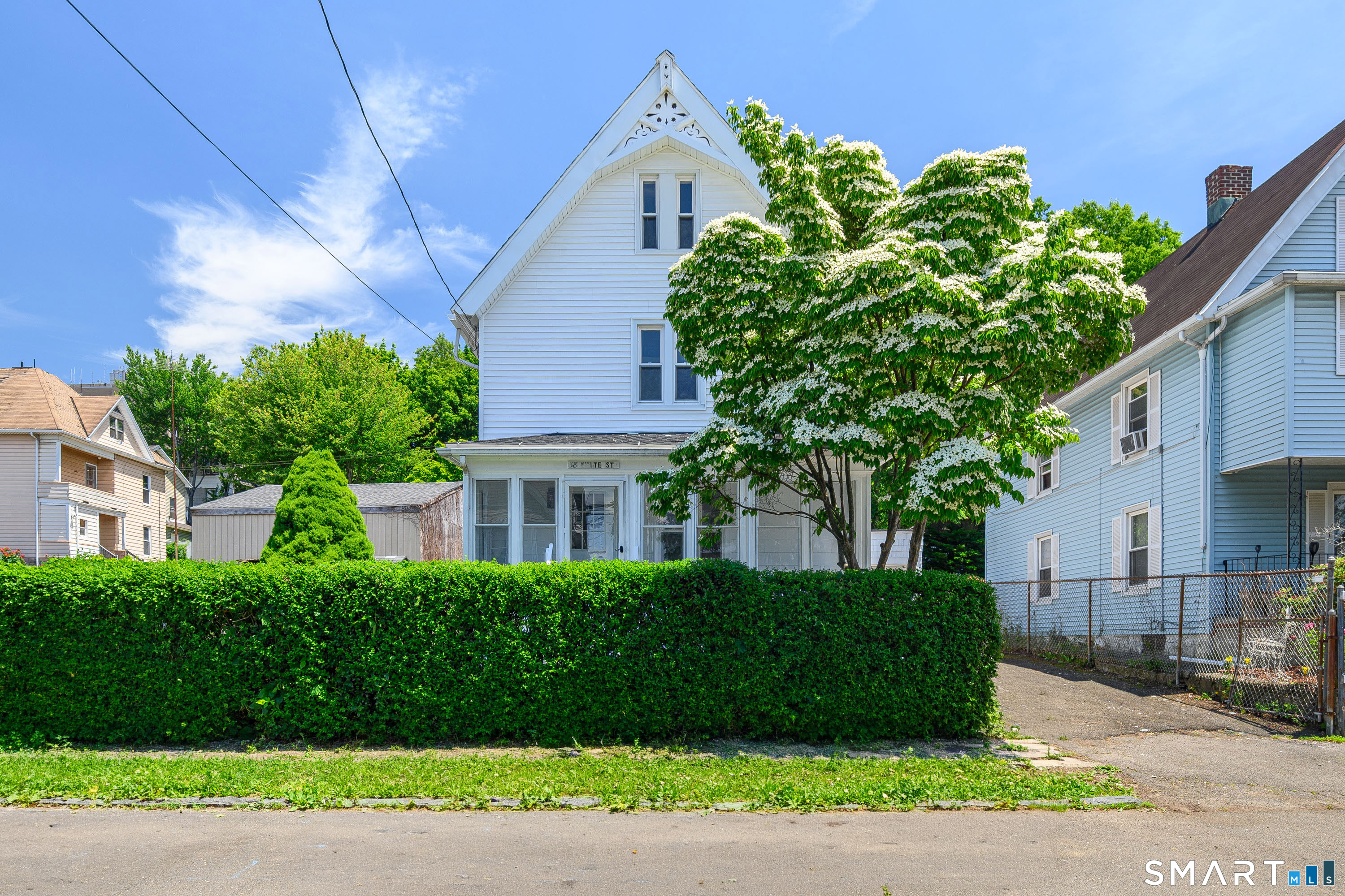 38 White Street Bridgeport CT 06610