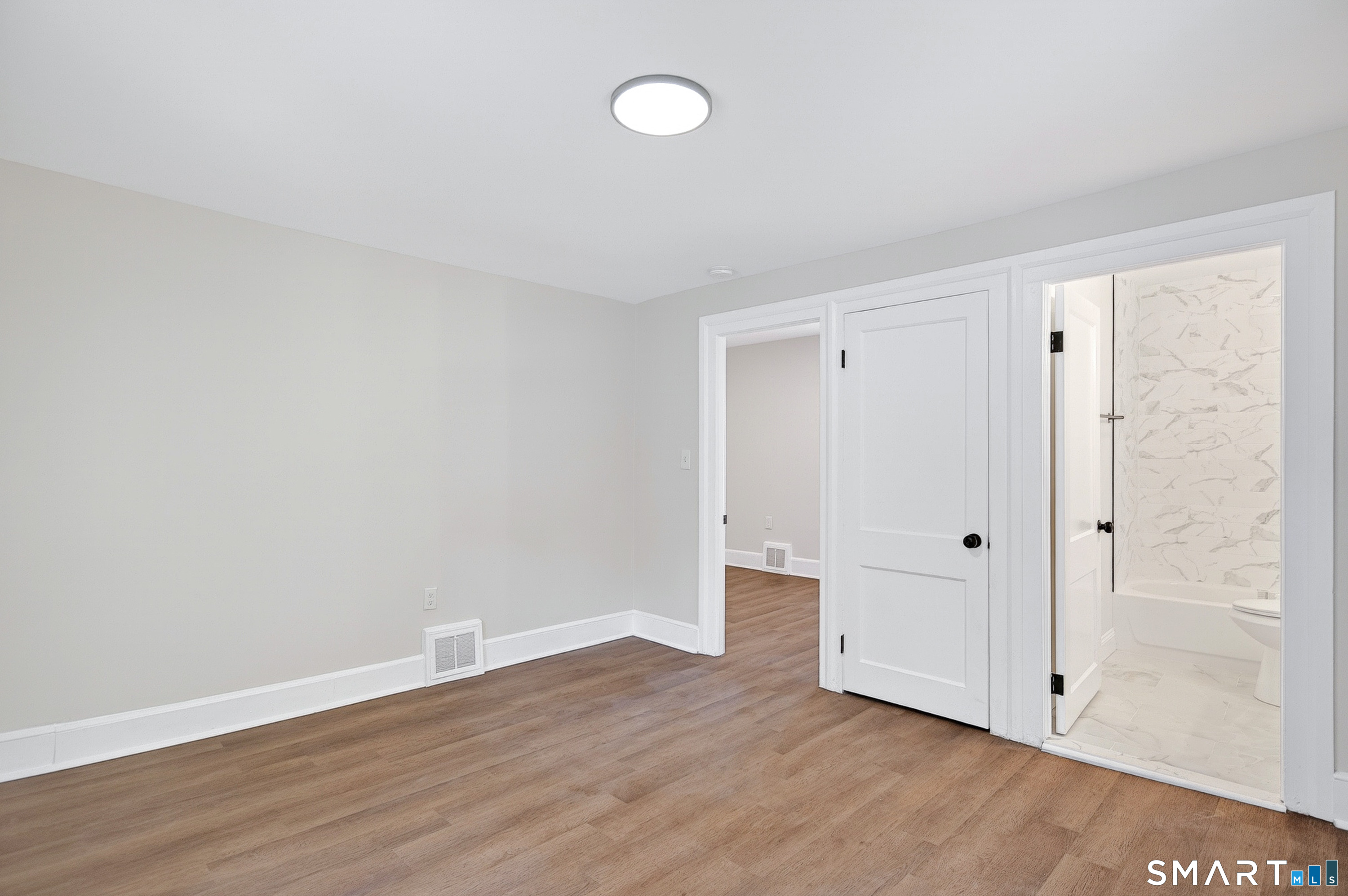 38 White Street Bridgeport CT 06610