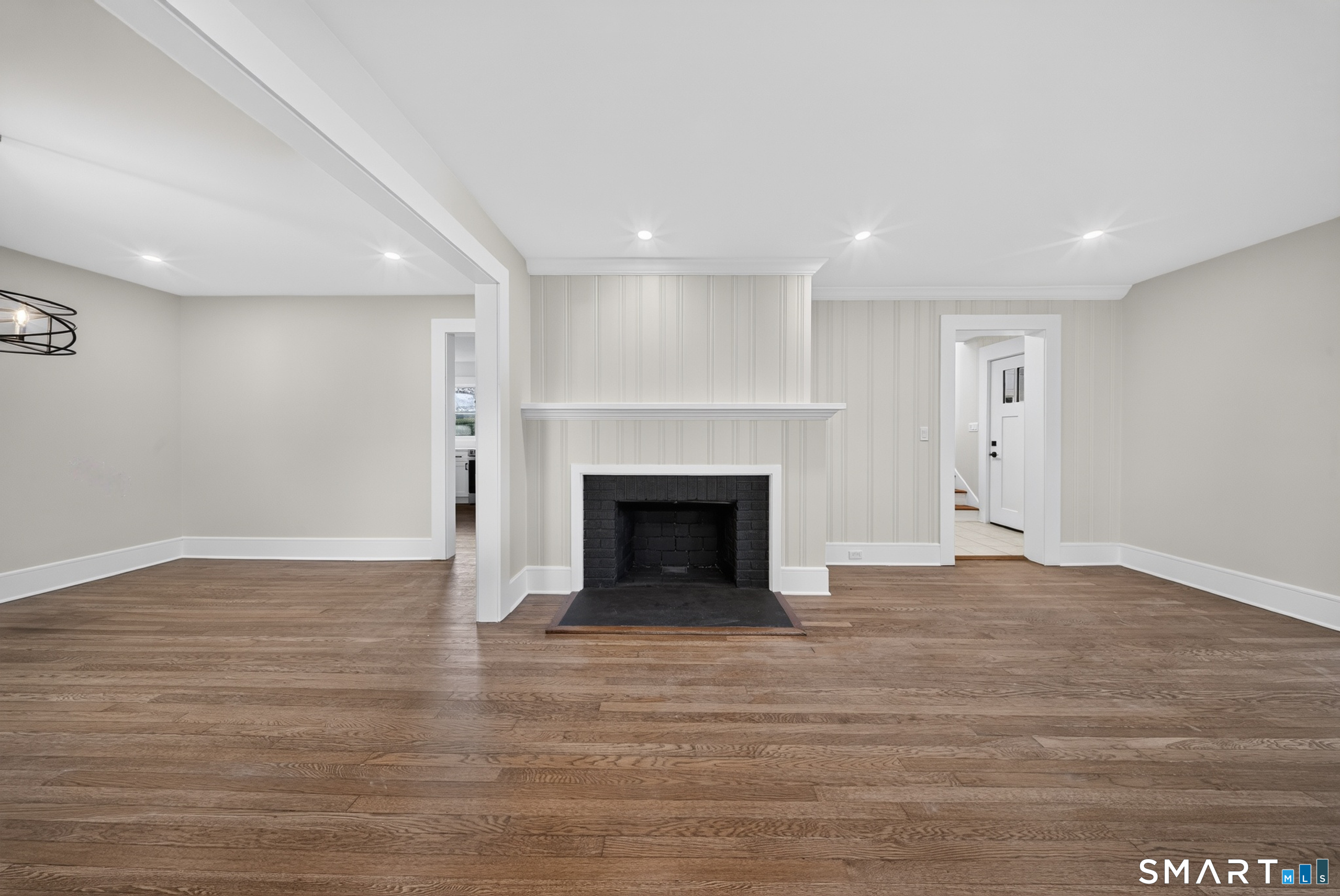 11 Hendrie Court Stamford CT 06902