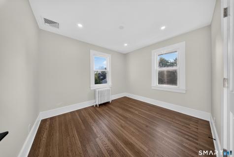11 Hendrie Court Stamford CT 06902