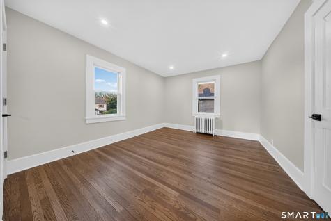 11 Hendrie Court Stamford CT 06902