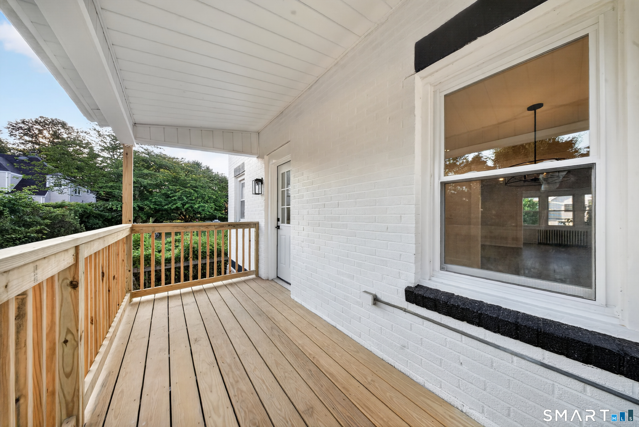 11 Hendrie Court Stamford CT 06902