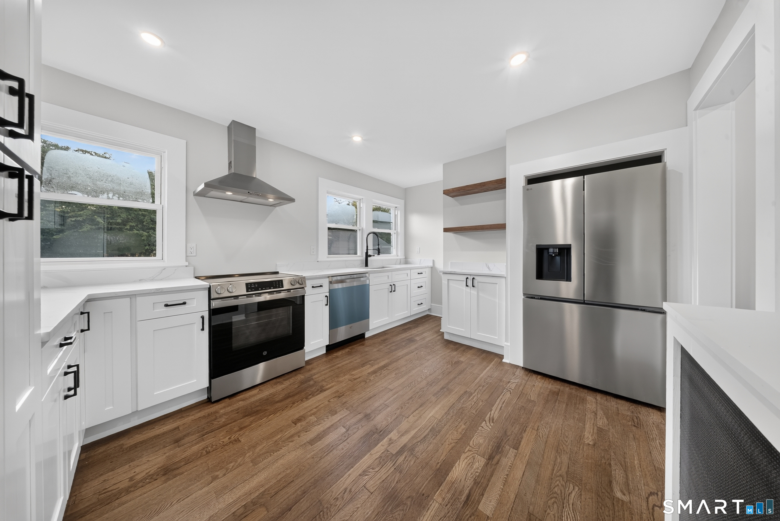 11 Hendrie Court Stamford CT 06902