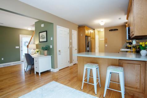 9 Village Square Canton CT 06019