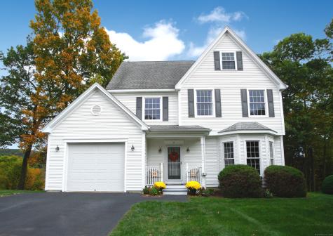 9 Village Square Canton CT 06019